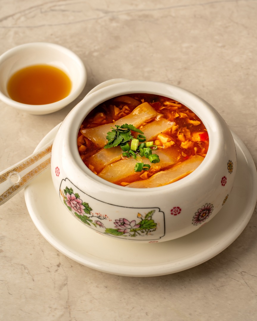 花膠魚唇酸辣湯